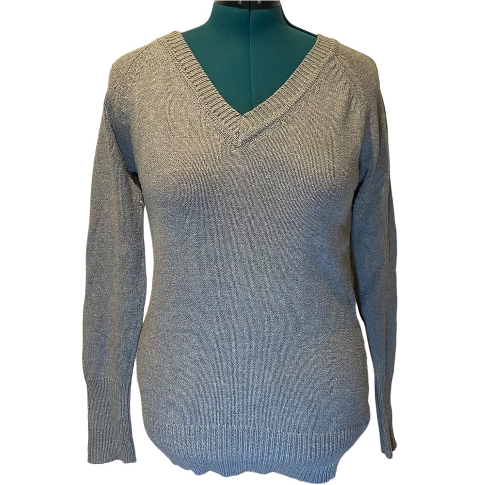 2for$20 JOE FRESH Grey V-Neck Basic Sweater. Size Large.